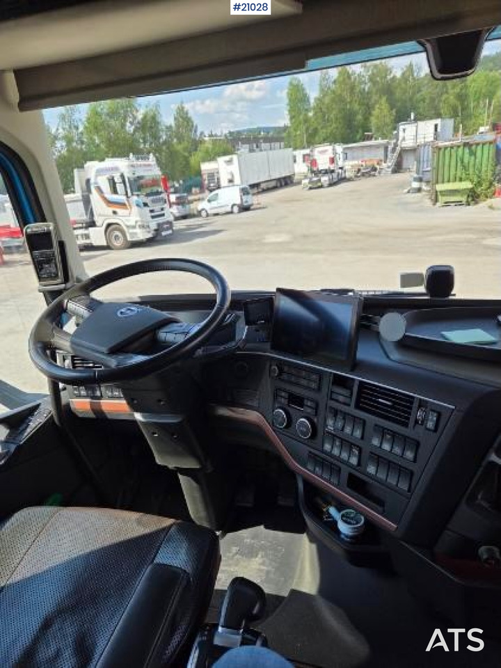 Volvo FH650 - Контейнеровоз/ Сменна каросерия камион: снимка 5 Volvo FH650 - Контейнеровоз/ Сменна каросерия камион: снимка 5