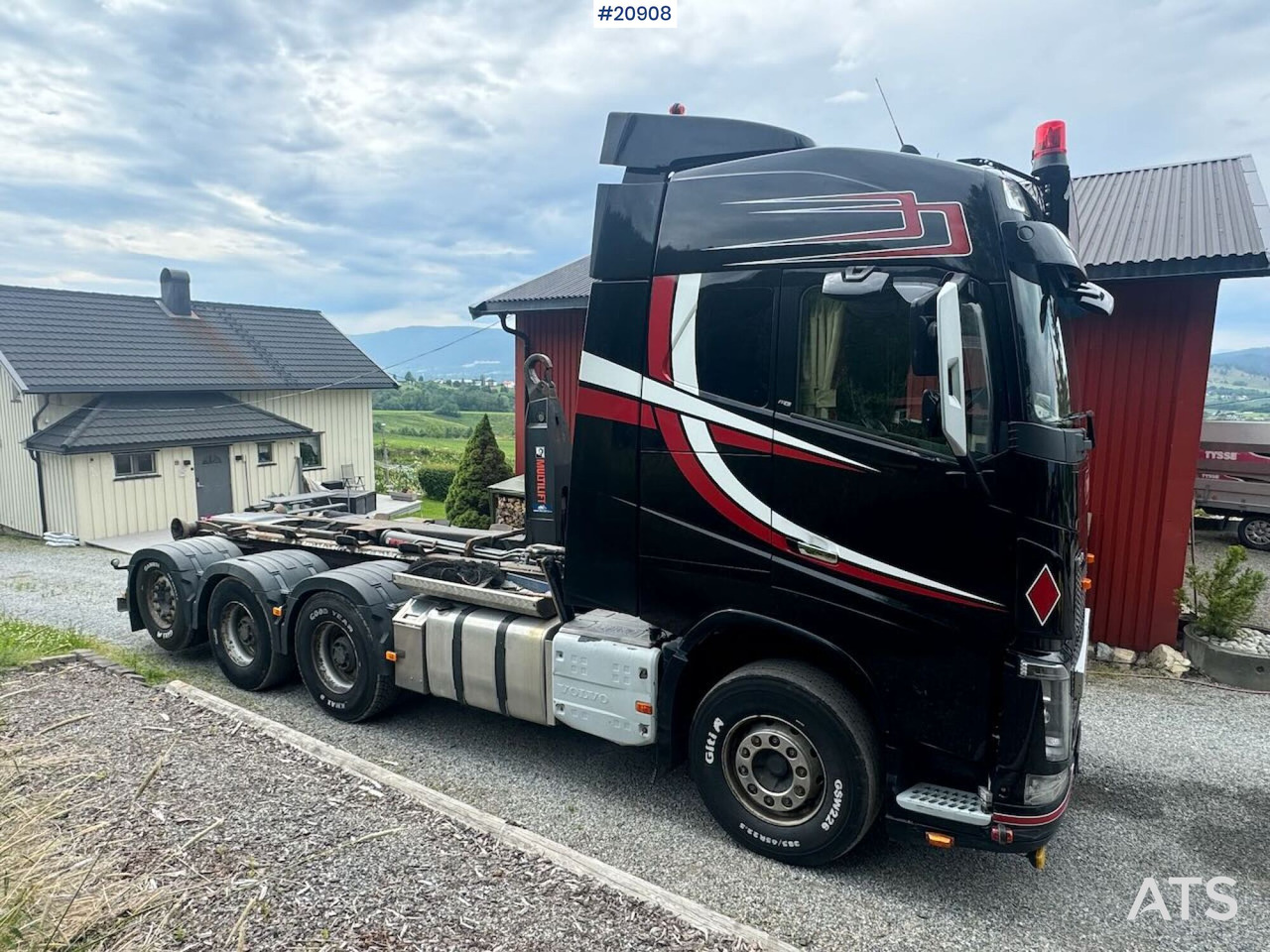 Volvo FH750 - Мултилифт с кука камион: снимка 5 Volvo FH750 - Мултилифт с кука камион: снимка 5