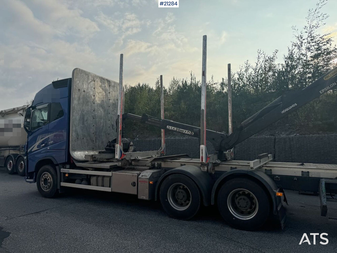 Volvo FH750 - Камион за дърва, Камион с кран: снимка 2 Volvo FH750 - Камион за дърва, Камион с кран: снимка 2