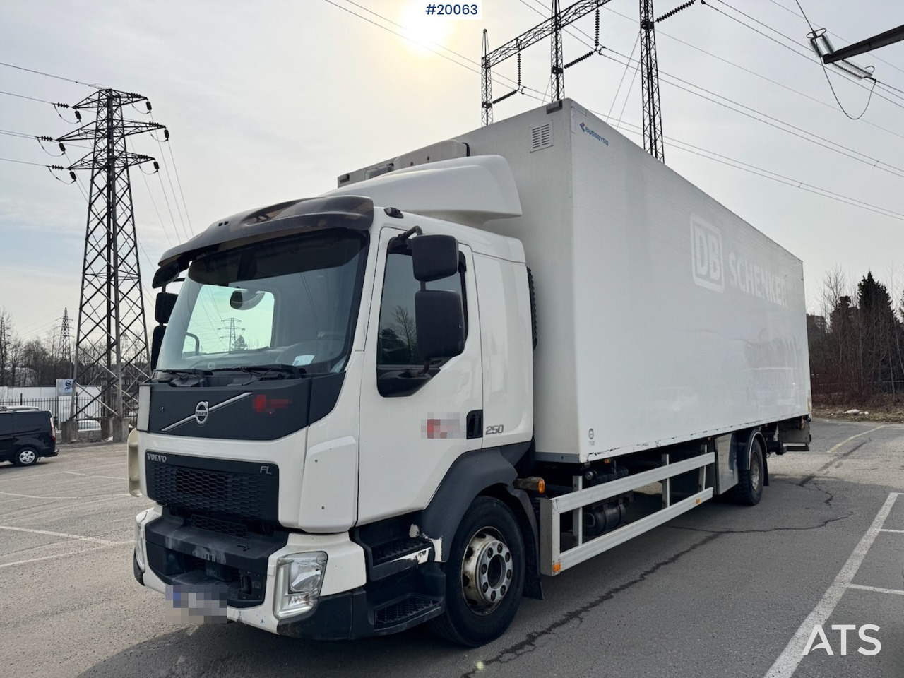 Volvo FL250 - Камион фургон: снимка 1 Volvo FL250 - Камион фургон: снимка 1