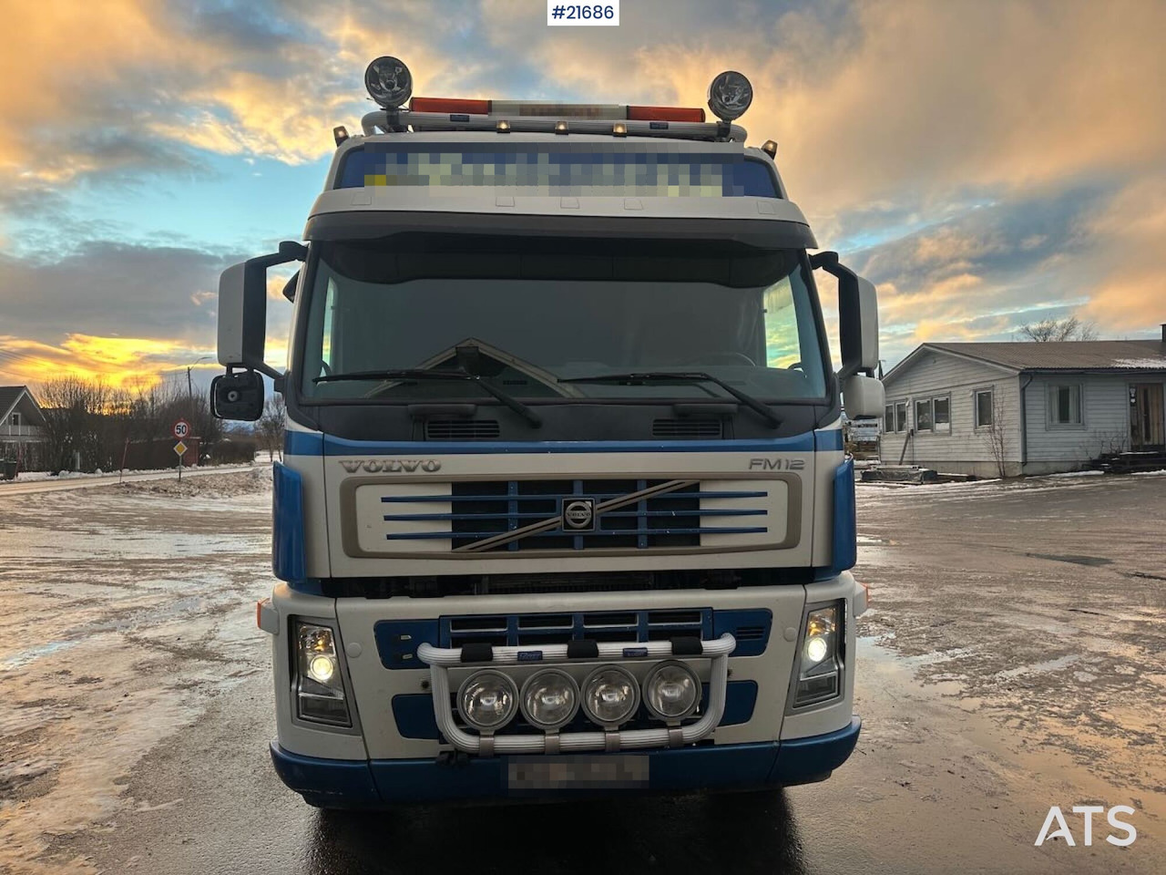 Volvo FM12 Globetrotter 6x4 kranbil m/ bak montert 18 t/m kran og vinsj. SE VIDEO - Камион с кран: снимка 4 Volvo FM12 Globetrotter 6x4 kranbil m/ bak montert 18 t/m kran og vinsj. SE VIDEO - Камион с кран: снимка 4