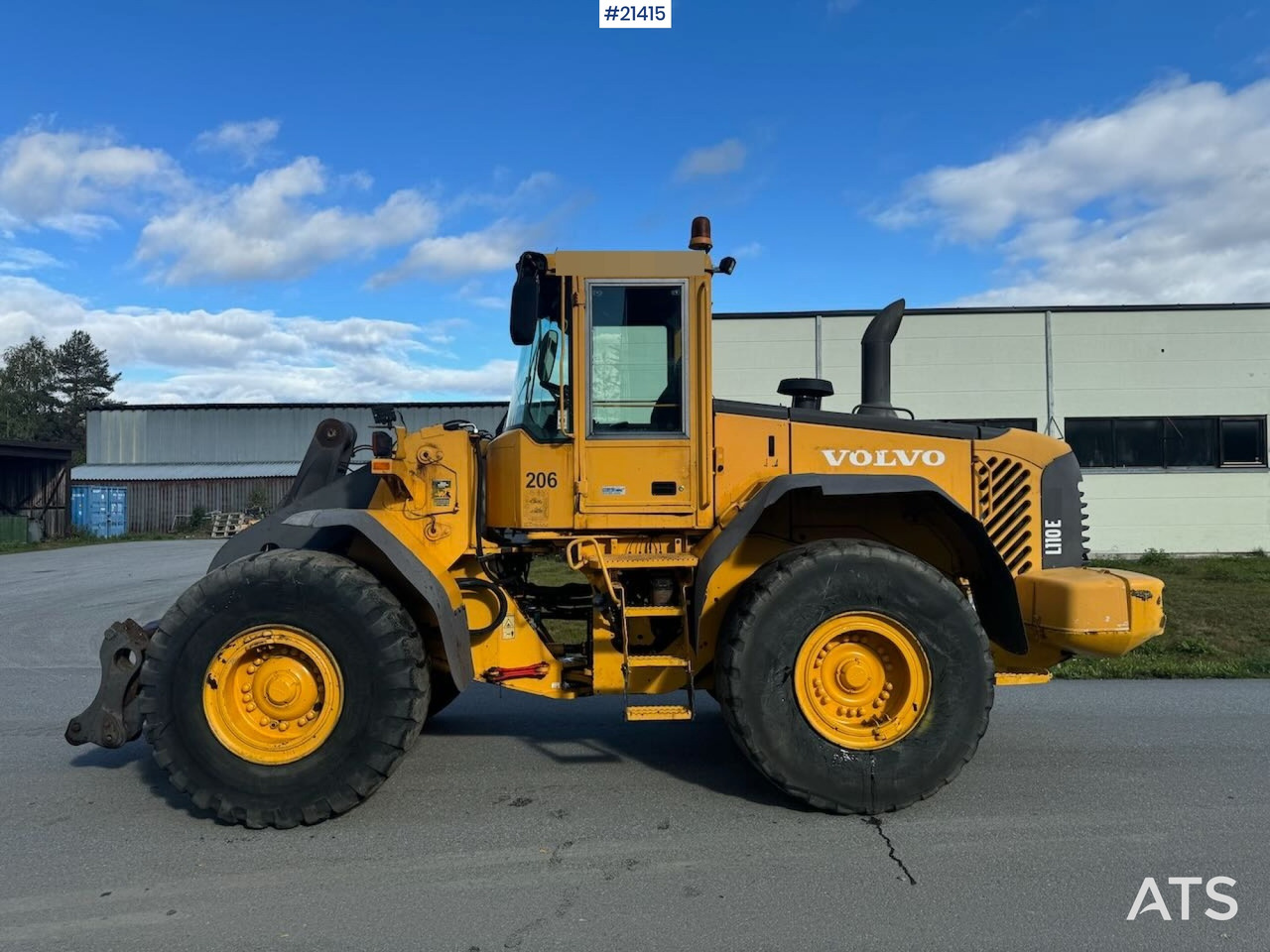 Volvo L110E - Колесен товарач: снимка 3 Volvo L110E - Колесен товарач: снимка 3