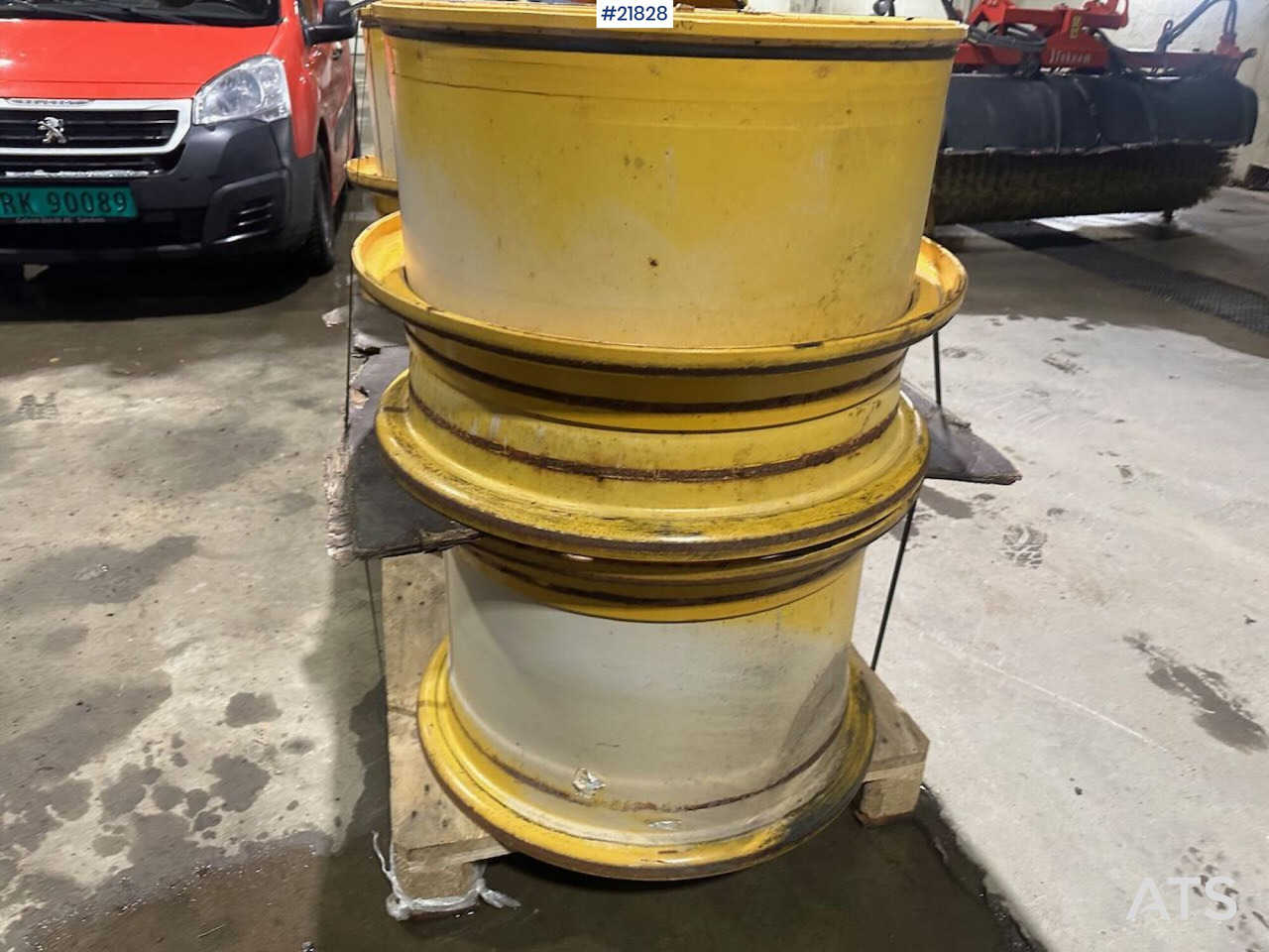 Volvo L60H - Джанта за Строителна техника: снимка 4 Volvo L60H - Джанта за Строителна техника: снимка 4