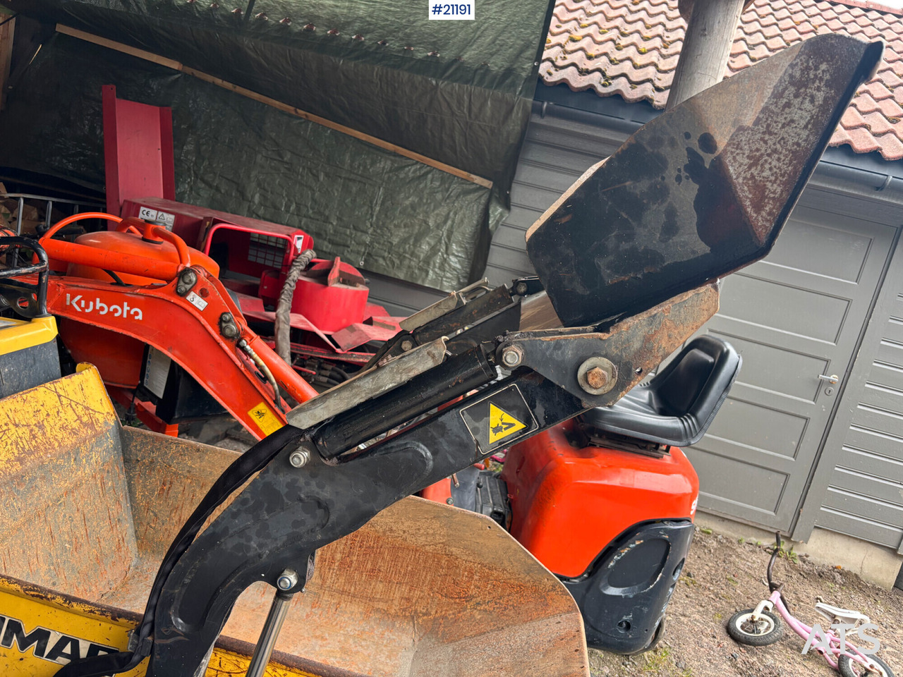 Yanmar C08 - Верижен самосвал: снимка 4 Yanmar C08 - Верижен самосвал: снимка 4