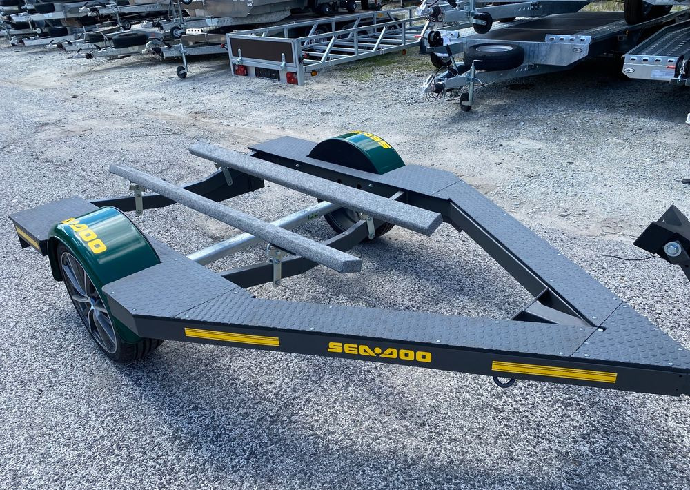 Boro JETSKI - Колесар за лодка: снимка 1 Boro JETSKI - Колесар за лодка: снимка 1