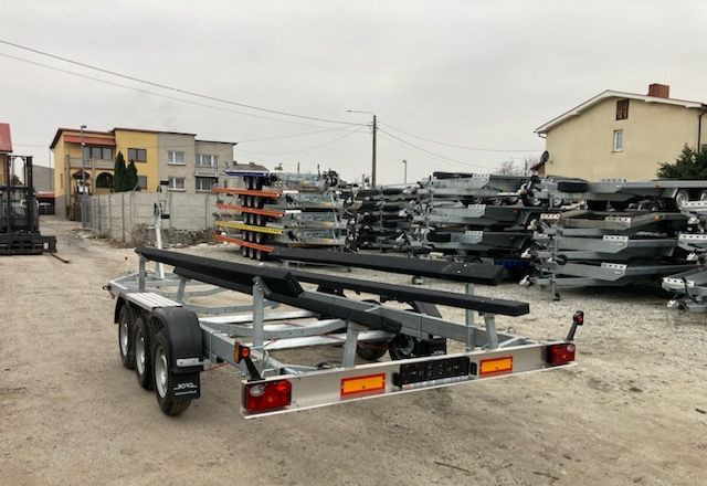 Boro Przyczepa PODŁODZIOWA 7,80M! - Колесар за лодка: снимка 4 Boro Przyczepa PODŁODZIOWA 7,80M! - Колесар за лодка: снимка 4