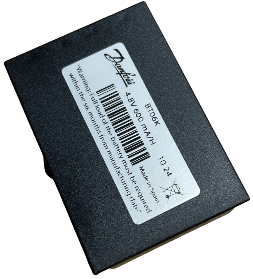 Batería original Ikusi BT06K - Акумулатор за Кран за камион: снимка 4 Batería original Ikusi BT06K - Акумулатор за Кран за камион: снимка 4