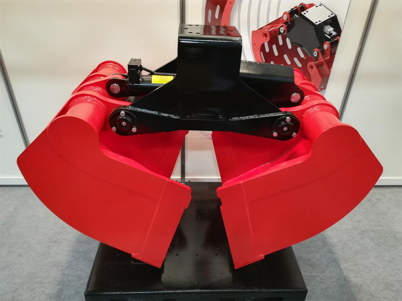 Clamshell bucket for digging BV-M 300 - Грайферна кофа за Кран за камион: снимка 2 Clamshell bucket for digging BV-M 300 - Грайферна кофа за Кран за камион: снимка 2