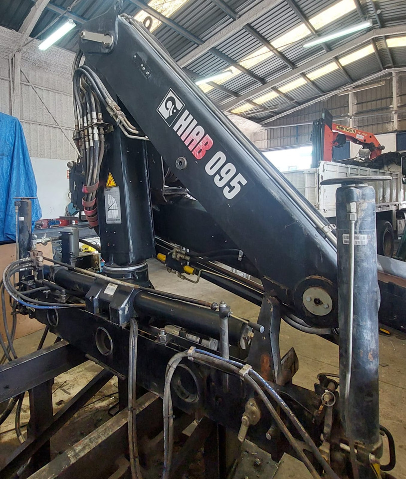 HIAB 095 - Кран за камион: снимка 1 HIAB 095 - Кран за камион: снимка 1