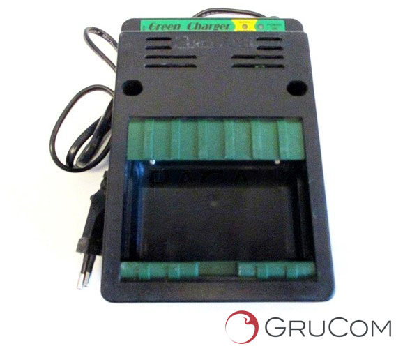Kit Ravioli original charger SC203 and 2 NC1300 batteries - Електрическа система за Кран за камион: снимка 1 Kit Ravioli original charger SC203 and 2 NC1300 batteries - Електрическа система за Кран за камион: снимка 1