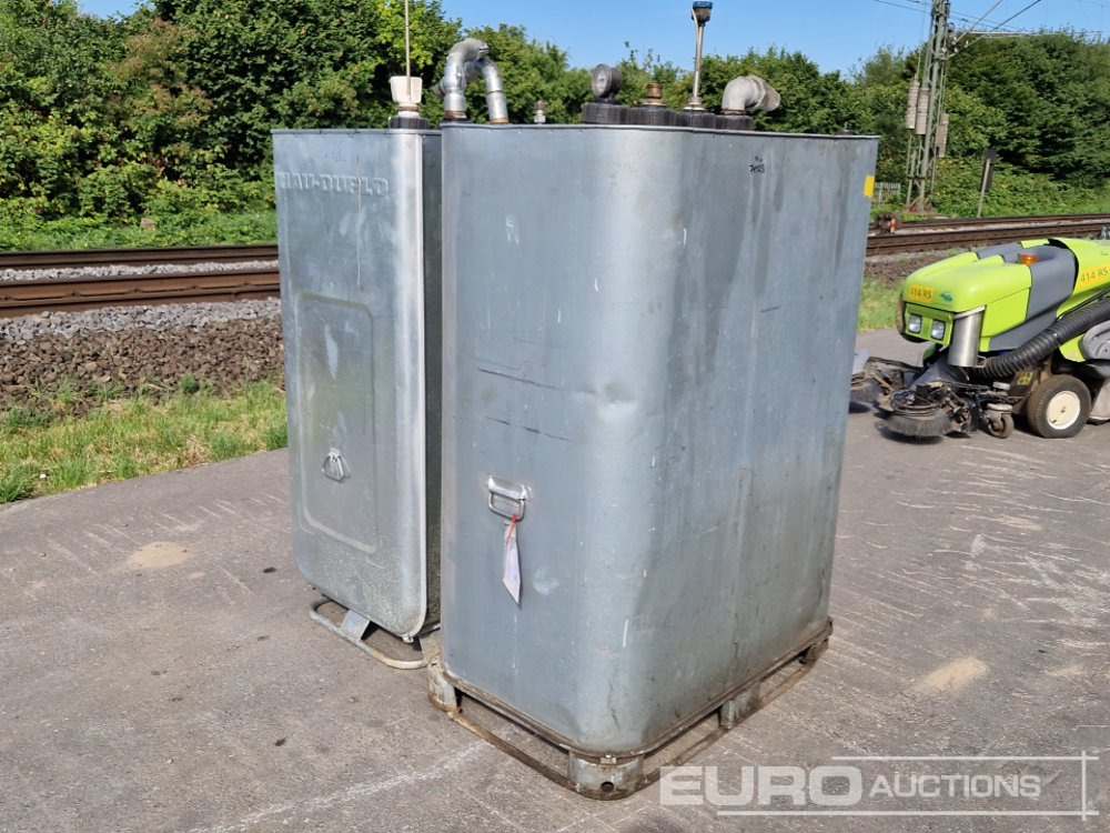 1,000Ltr. Oil Tanks (2 of) - Резервоар за съхранение: снимка 3 1,000Ltr. Oil Tanks (2 of) - Резервоар за съхранение: снимка 3