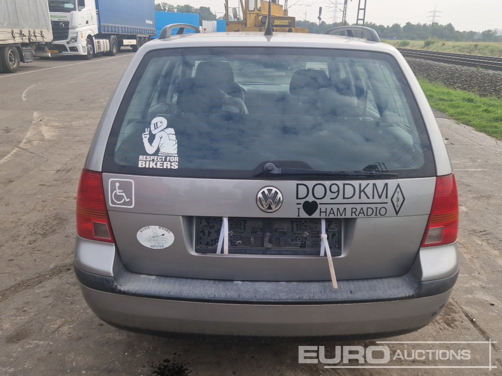 2002 Volkswagen Petrol, Automatic, AC (German Reg. Docs. Available) - Лек автомобил: снимка 4 2002 Volkswagen Petrol, Automatic, AC (German Reg. Docs. Available) - Лек автомобил: снимка 4