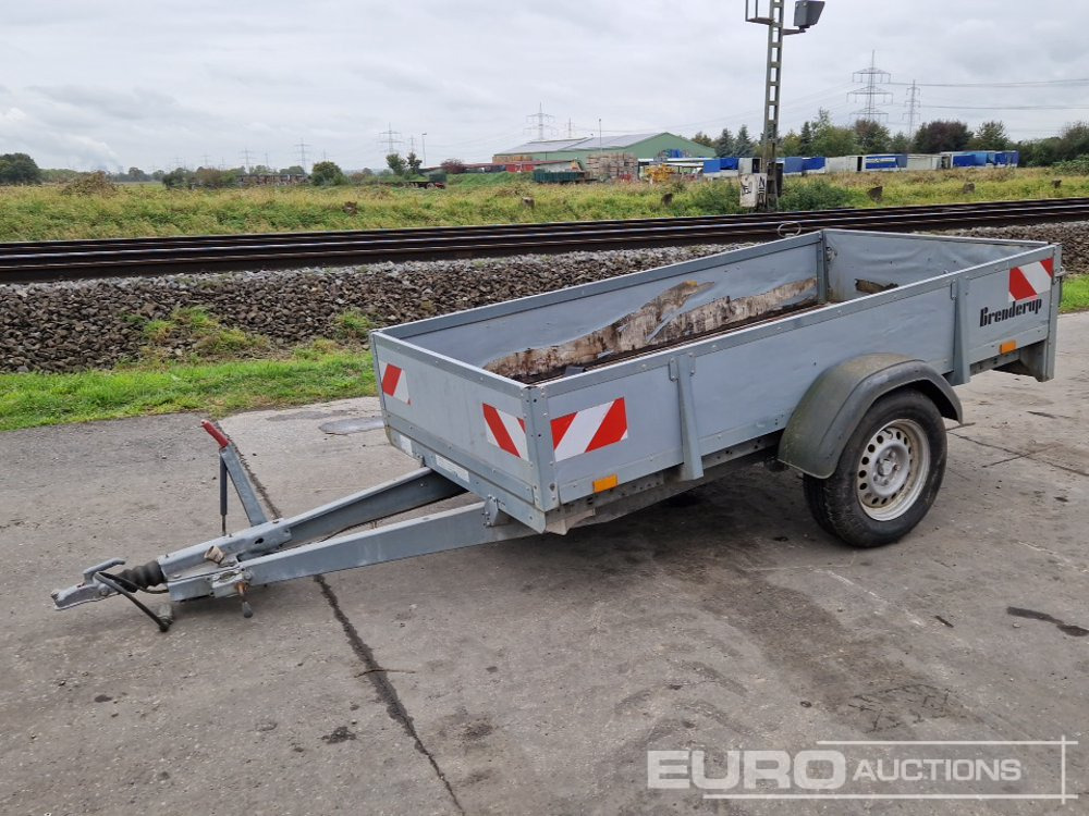 2007 Thule Open Box Trailer (German Reg. Docs Available within 2 weeks) - Ремарке за кола: снимка 1 2007 Thule Open Box Trailer (German Reg. Docs Available within 2 weeks) - Ремарке за кола: снимка 1