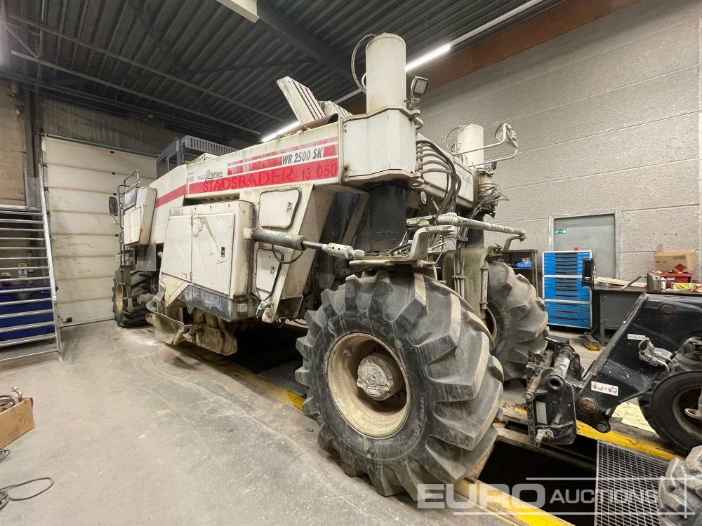 2009 Wirtgen WR2500S - Техника за слагане на асфалт: снимка 1 2009 Wirtgen WR2500S - Техника за слагане на асфалт: снимка 1