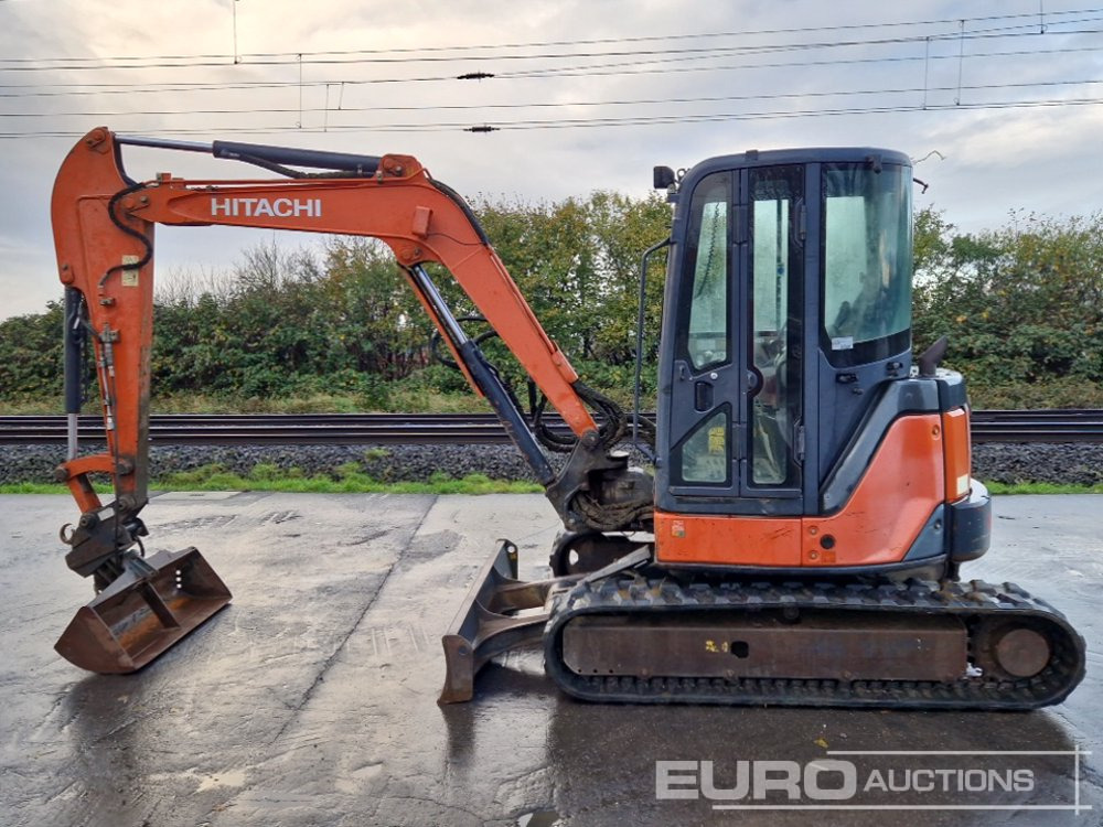 2010 Hitachi ZX52U-3 CLR - Мини багер: снимка 2 2010 Hitachi ZX52U-3 CLR - Мини багер: снимка 2
