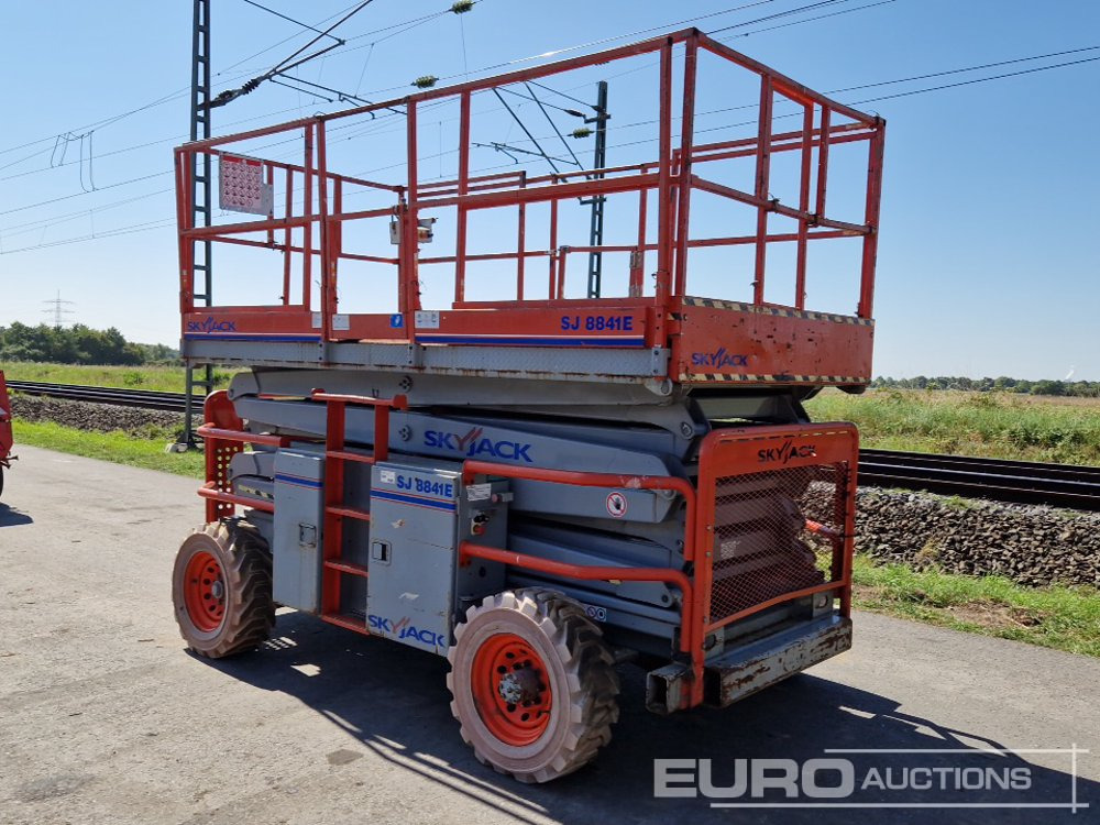 2010 SkyJack SJ8841ECE - Работна площадка: снимка 3 2010 SkyJack SJ8841ECE - Работна площадка: снимка 3