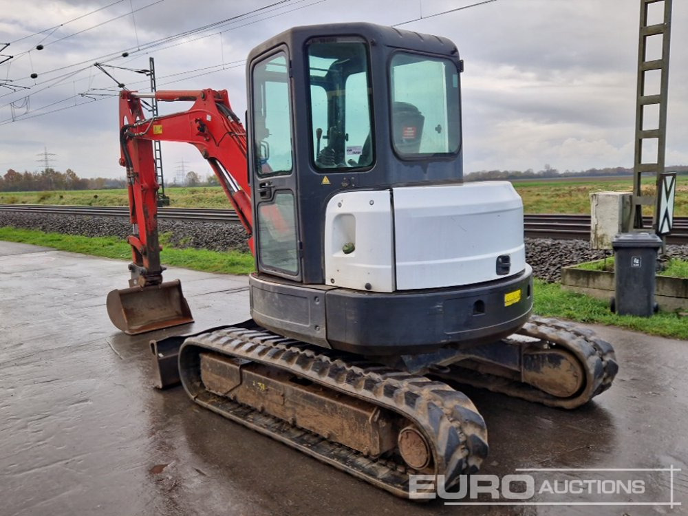 2011 Bobcat E50 EM - Мини багер: снимка 3 2011 Bobcat E50 EM - Мини багер: снимка 3