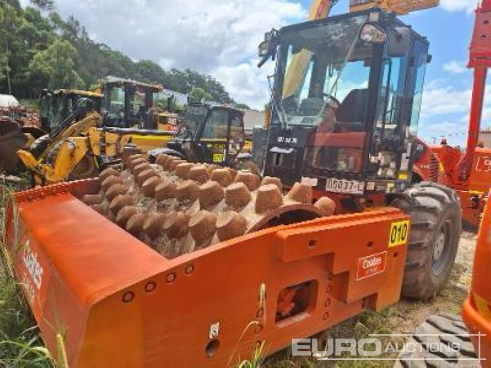 2011 CAT CP76XT - Валяк: снимка 1 2011 CAT CP76XT - Валяк: снимка 1