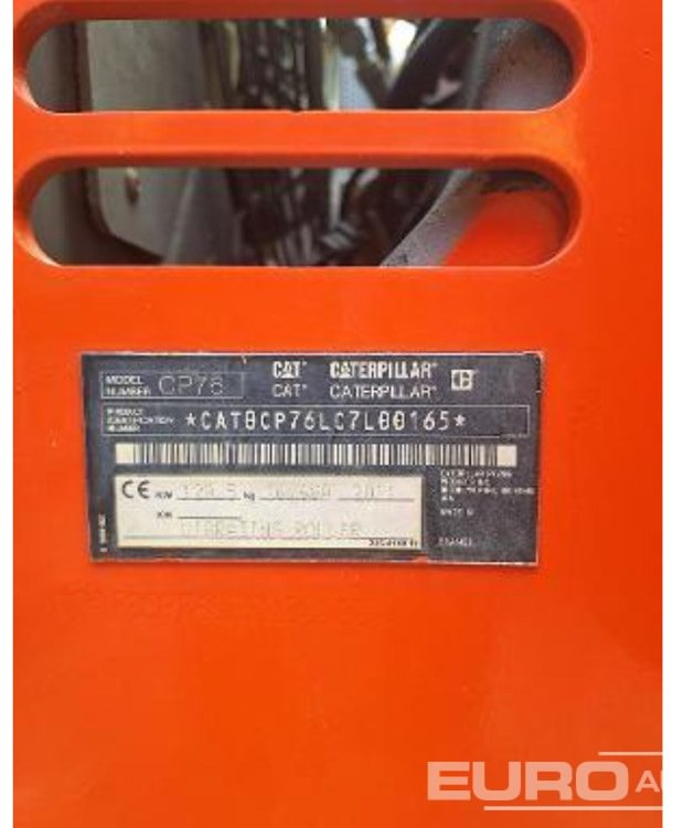 2011 CAT CP76XT - Валяк: снимка 5 2011 CAT CP76XT - Валяк: снимка 5