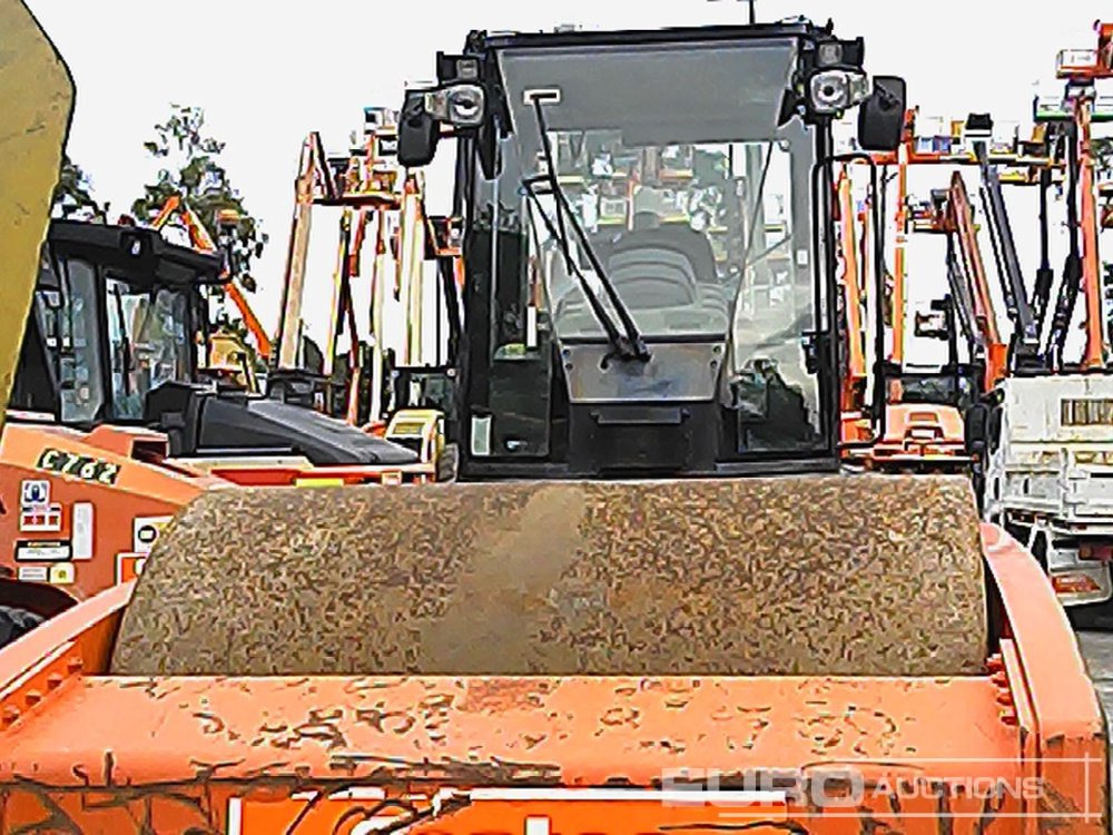 2011 CAT CP76XT - Валяк: снимка 2 2011 CAT CP76XT - Валяк: снимка 2