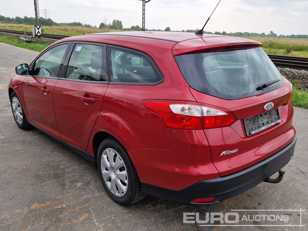 2011 Ford Focus - Лек автомобил: снимка 3 2011 Ford Focus - Лек автомобил: снимка 3