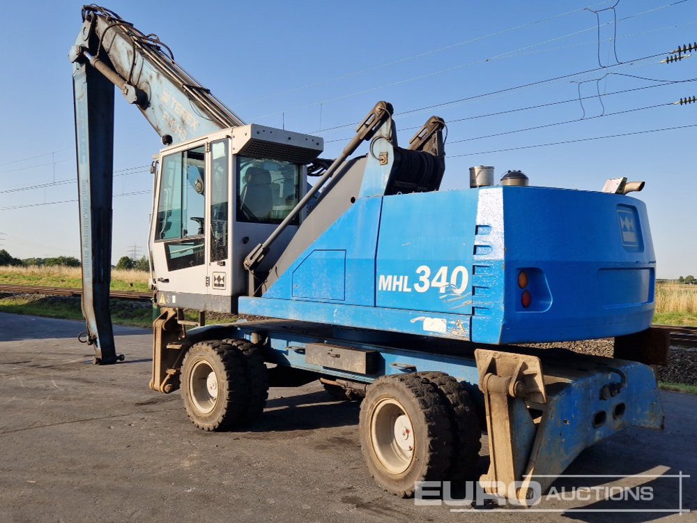 2011 Fuchs MHL340D - Колесен багер: снимка 3 2011 Fuchs MHL340D - Колесен багер: снимка 3