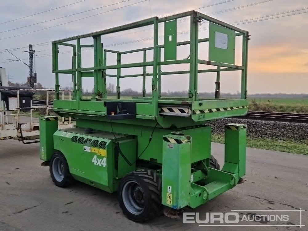 2011 Genie GS-3268 - Работна площадка: снимка 3 2011 Genie GS-3268 - Работна площадка: снимка 3