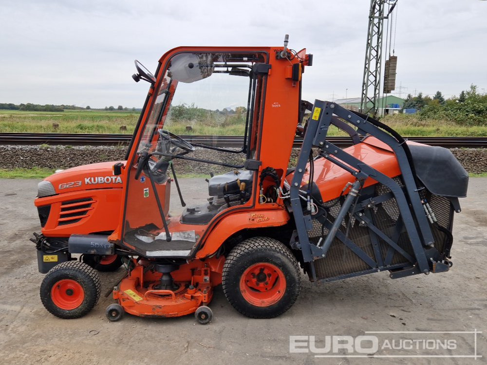 2011 Kubota G23 - Косачка за трева: снимка 2 2011 Kubota G23 - Косачка за трева: снимка 2