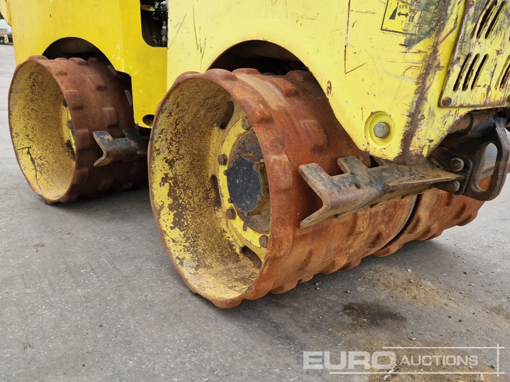 Техника за слагане на асфалт 2012 Ammann Rammax 1510-CI: снимка 7