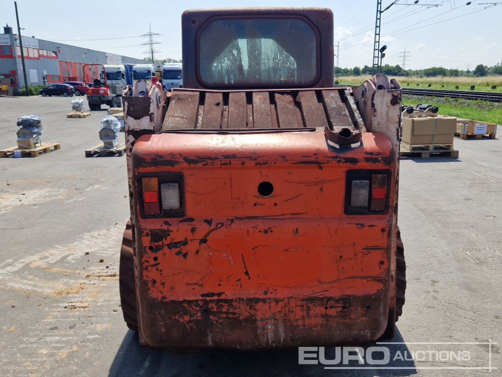 2012 Bobcat S160 - Мини челен товарач: снимка 4 2012 Bobcat S160 - Мини челен товарач: снимка 4