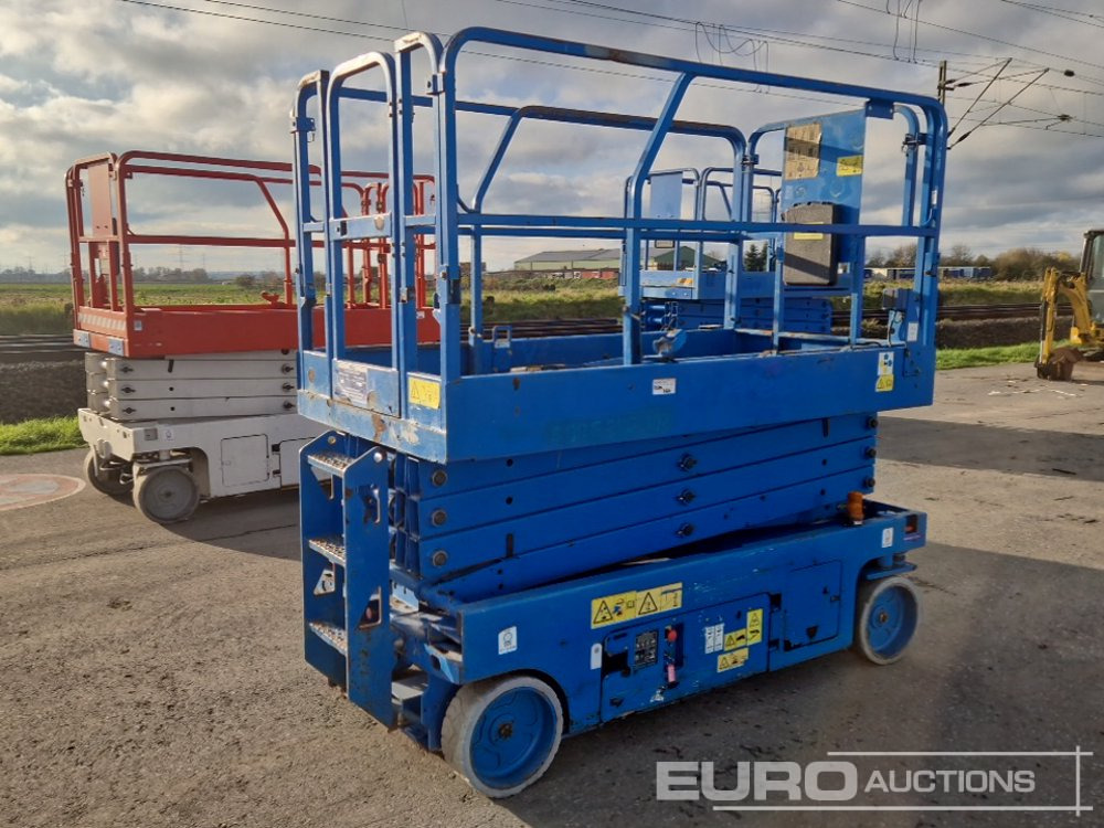 2013 Genie GS-2646 - Работна площадка: снимка 4 2013 Genie GS-2646 - Работна площадка: снимка 4