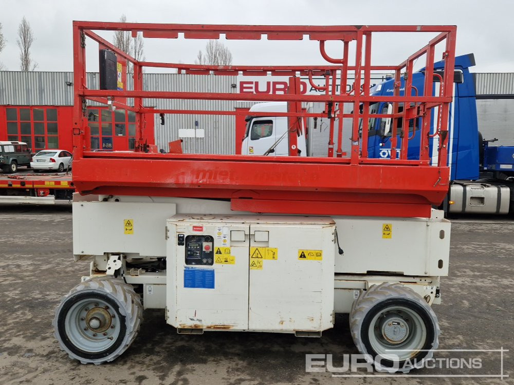 2013 Genie GS-2669DC - Работна площадка: снимка 5 2013 Genie GS-2669DC - Работна площадка: снимка 5