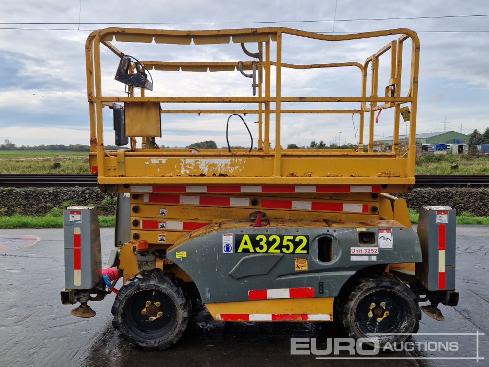 2013 Haulotte Compact 12DX - Работна площадка: снимка 2 2013 Haulotte Compact 12DX - Работна площадка: снимка 2