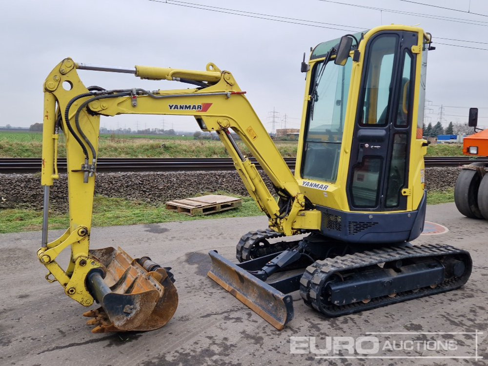 2013 Yanmar ViO25-4 - Мини багер: снимка 1 2013 Yanmar ViO25-4 - Мини багер: снимка 1