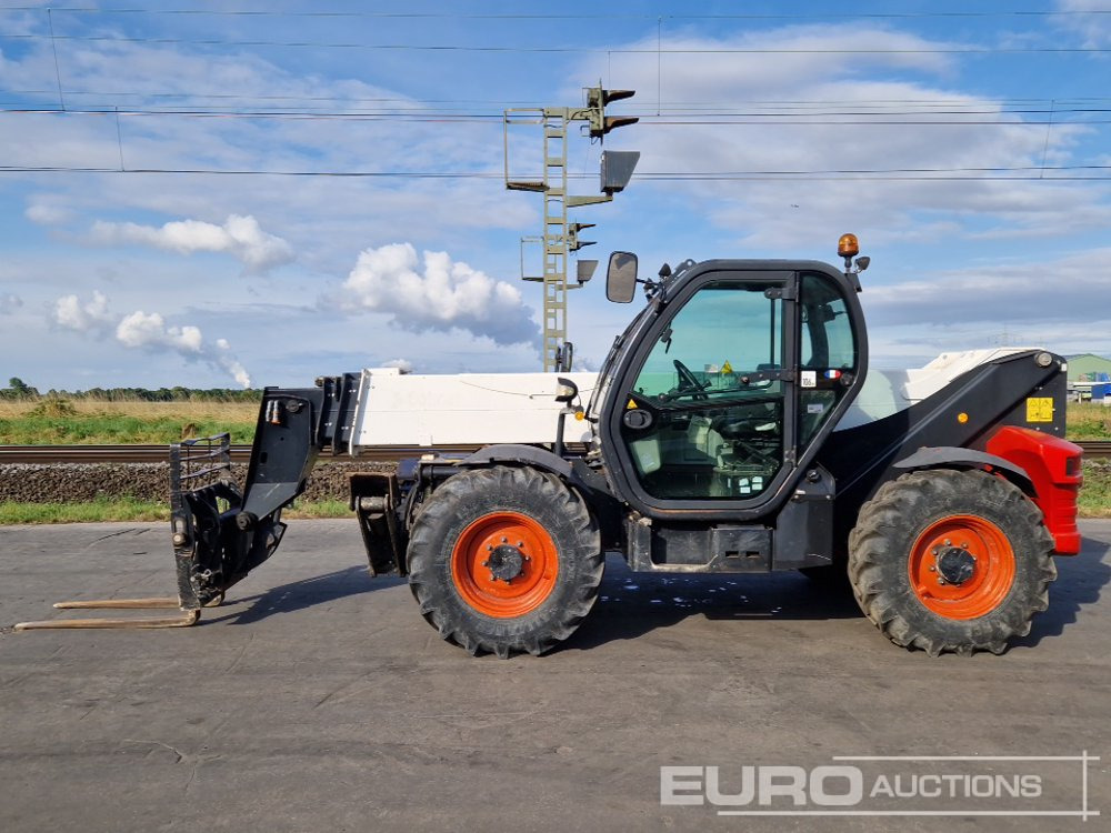 2014 Bobcat T40180 - Телескопичен товарач: снимка 2 2014 Bobcat T40180 - Телескопичен товарач: снимка 2