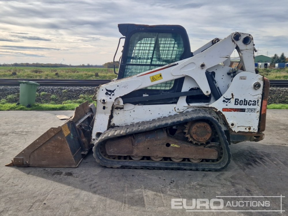 2014 Bobcat T650 - Мини челен товарач: снимка 2 2014 Bobcat T650 - Мини челен товарач: снимка 2