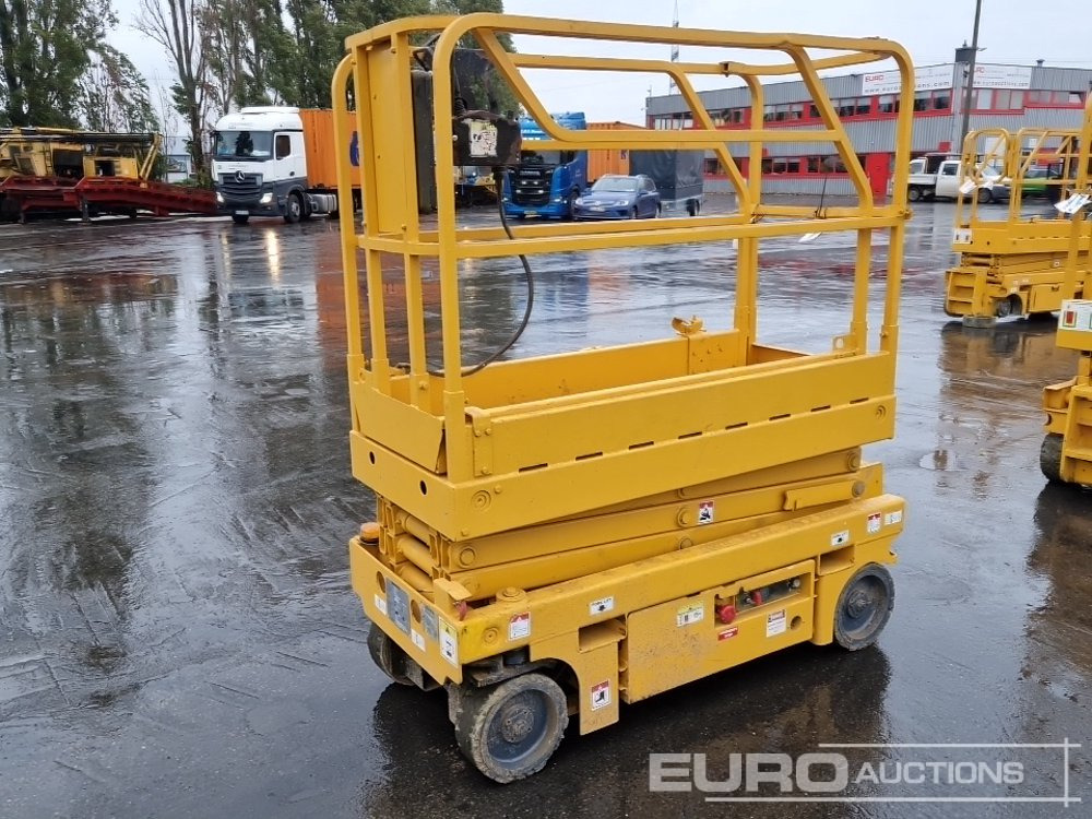 2014 Haulotte Optimum 8 - Ножична работна платформа: снимка 4 2014 Haulotte Optimum 8 - Ножична работна платформа: снимка 4