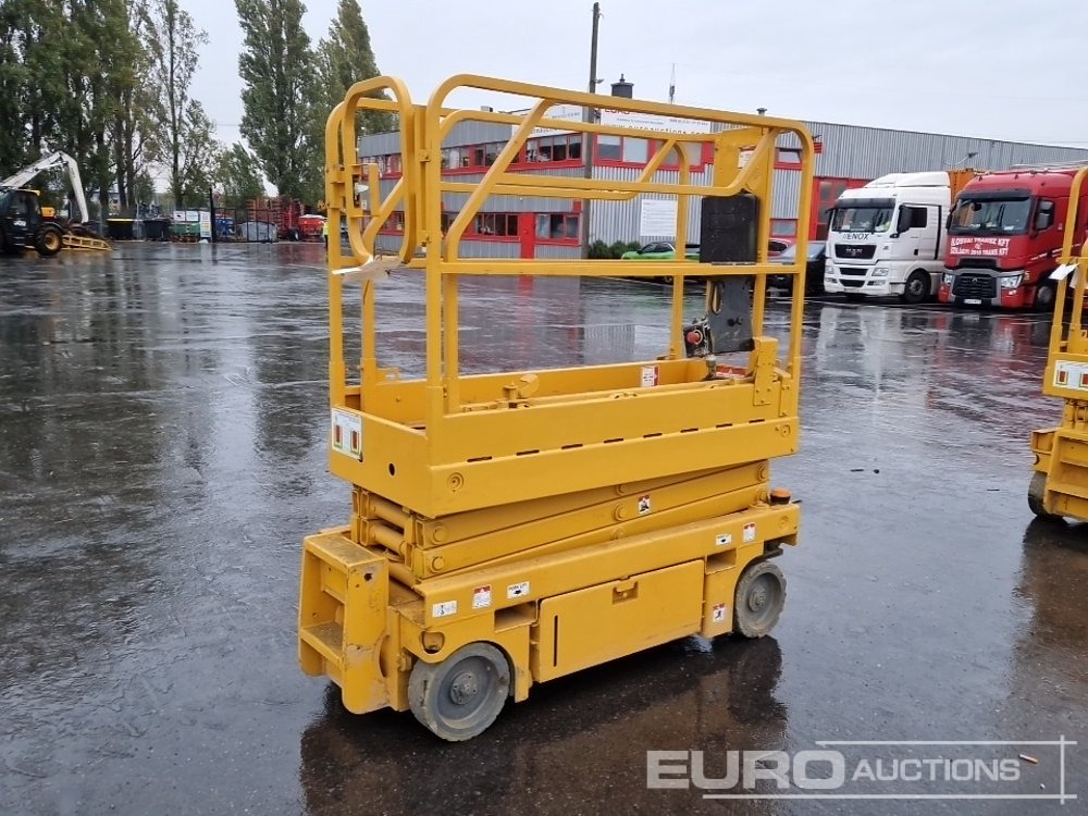 2014 Haulotte Optimum 8 - Ножична работна платформа: снимка 4 2014 Haulotte Optimum 8 - Ножична работна платформа: снимка 4