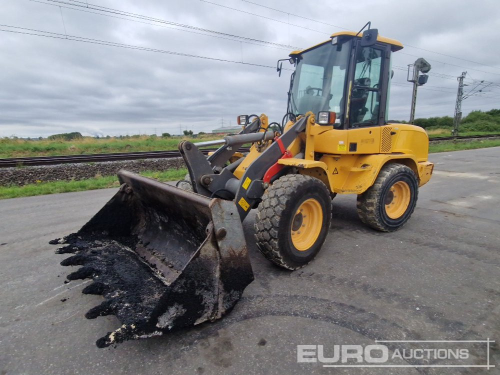 2014 Volvo L30G - Колесен товарач: снимка 1 2014 Volvo L30G - Колесен товарач: снимка 1