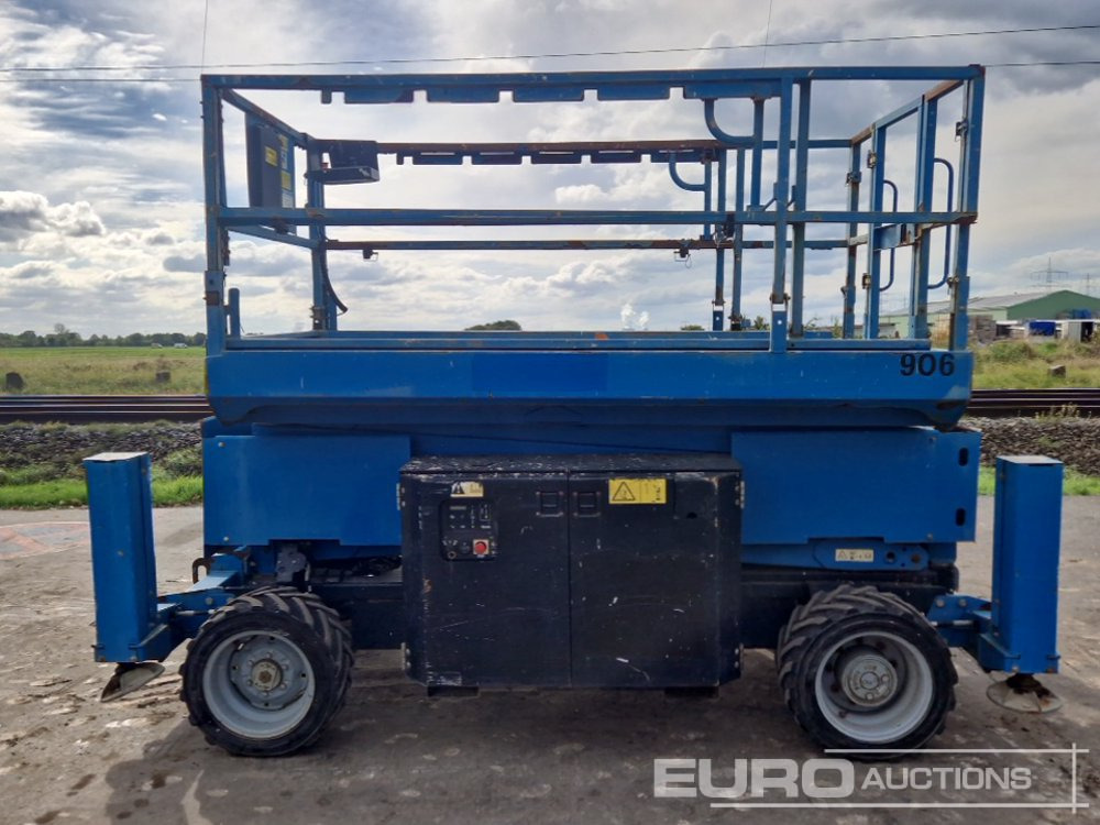 2015 Genie GS3369RT - Работна площадка: снимка 2 2015 Genie GS3369RT - Работна площадка: снимка 2