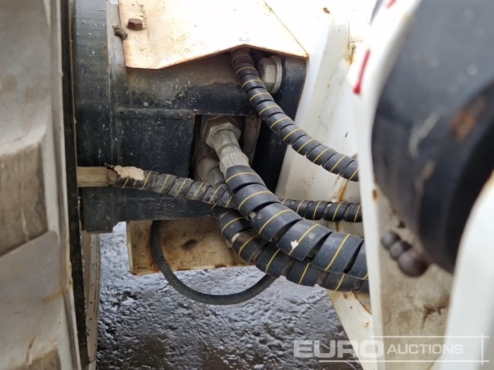 Работна площадка 2015 JLG MEC3084RT: снимка 13