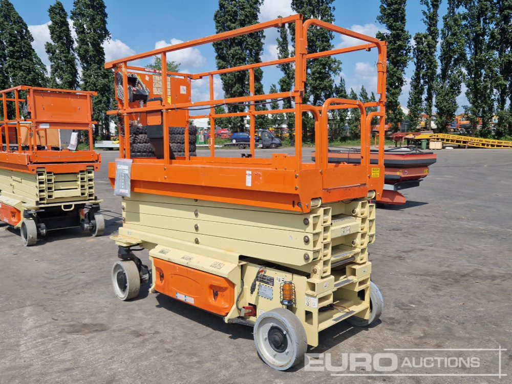 Работна площадка 2016 JLG 3246 ES: снимка 6