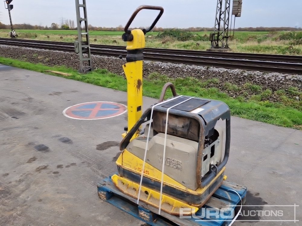 2016 Wacker Neuson DPU6555HE - Техника за слагане на асфалт: снимка 2 2016 Wacker Neuson DPU6555HE - Техника за слагане на асфалт: снимка 2