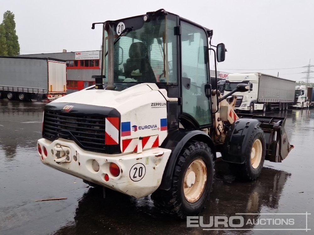 2020 CAT 908M - Колесен товарач: снимка 4 2020 CAT 908M - Колесен товарач: снимка 4