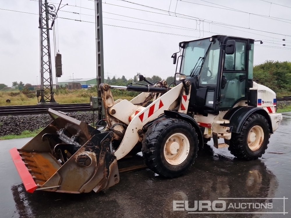 2020 CAT 908M - Колесен товарач: снимка 1 2020 CAT 908M - Колесен товарач: снимка 1