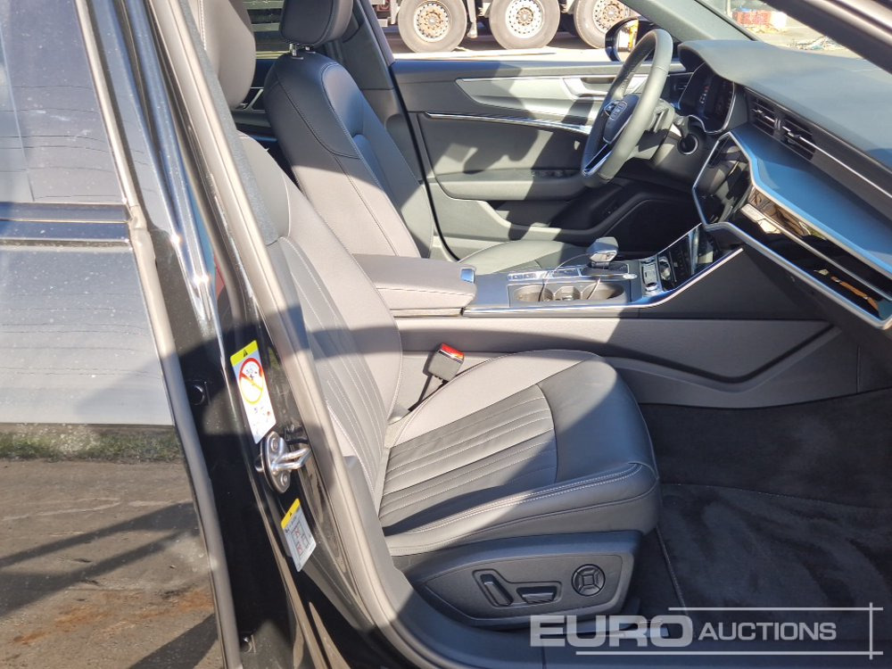 Лек автомобил 2024 Audi A6: снимка 25