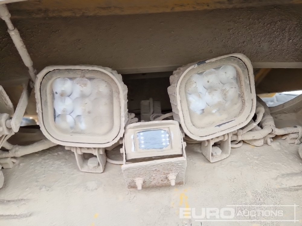 Съчленен самосвал Bell B30D: снимка 16