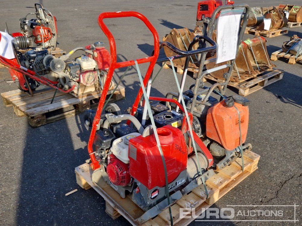 Belle + Mikasa + Husqvarna Walk Behind Compaction Plate (3 of) - Техника за слагане на асфалт: снимка 4 Belle + Mikasa + Husqvarna Walk Behind Compaction Plate (3 of) - Техника за слагане на асфалт: снимка 4