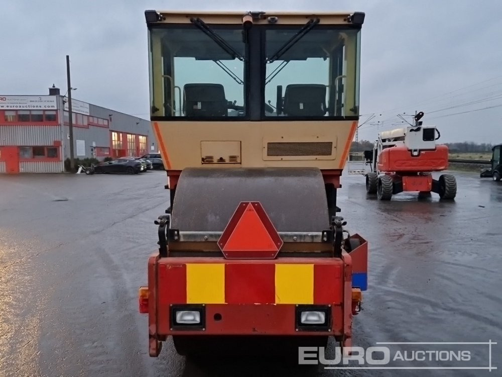 Dynapac CS142 - Валяк: снимка 4 Dynapac CS142 - Валяк: снимка 4