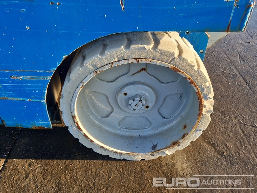 Genie GS-2646 - Работна площадка: снимка 5 Genie GS-2646 - Работна площадка: снимка 5